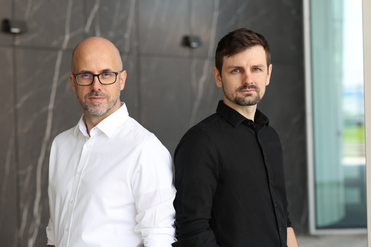 Jozef Barniak a Matej Kminiak - Explore Discomfort